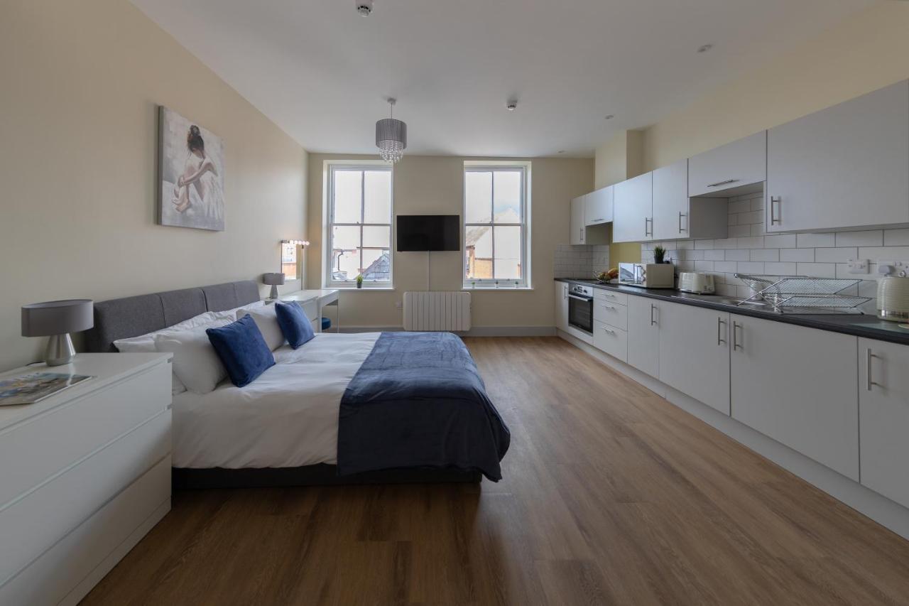 Hereford City Centre - Apartment 7, Isabella House - Modern Apartment In The Heart Of The City - Sleeps 2 Guests - Hosted By Rentmyhouse Exterior foto